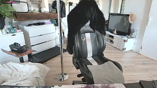 CeriseLapine online show from October 2025 10:02:02 AM