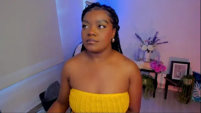 Im Maria online show from October 2025 04:48:02 PM