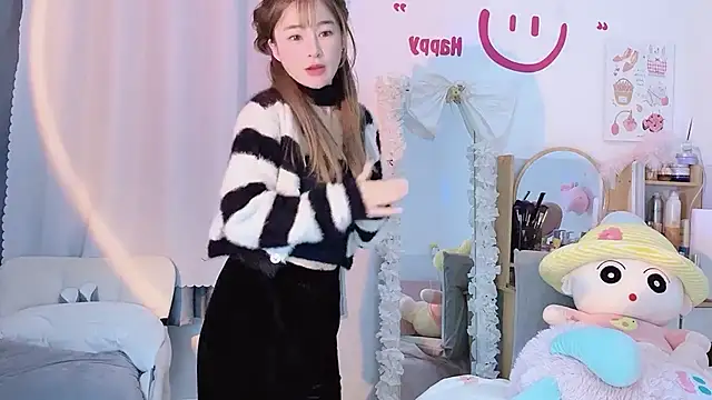 Snapshot of Carly_1 chatting on December 2024 03:33:02 PM Carly 1 online show from December 2024 03:33:02 PM