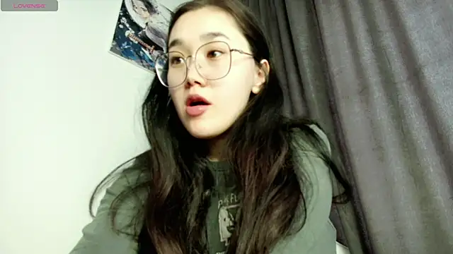 Snapshot of Jennatyan chatting on February 2025 08:01:01 AM Jennatyan online show from February 2025 08:01:01 AM