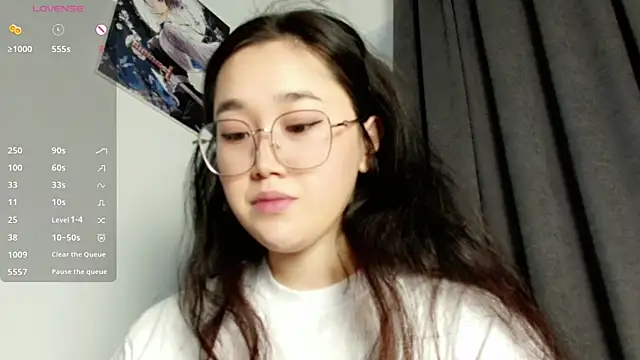 Snapshot of Jennatyan chatting on February 2025 12:56:01 PM Jennatyan online show from February 2025 12:56:01 PM