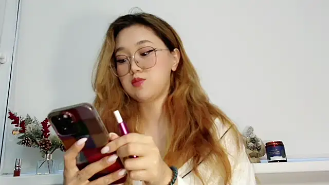 Snapshot of Jennatyan chatting on November 2025 10:49:02 AM Jennatyan online show from November 2025 10:49:02 AM