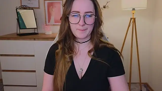 Emma B1uem online show from December 2024 09:57:01 PM