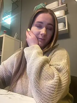 Emma B1uem online show from January 2025 07:32:01 AM