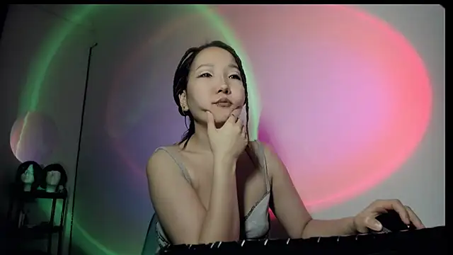 himeros goddess online show from January 2025 02:42:02 AM