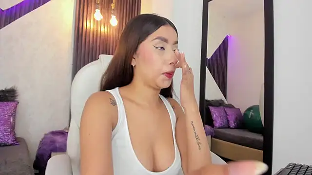 Snapshot of laurin_clauz_ chatting on September 2025 03:46:02 PM laurin clauz online show from September 2025 03:46:02 PM