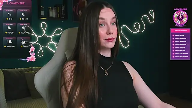 katie taylorr online show from October 2025 10:32:02 PM