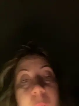 Snapshot of Lyannabuena69 chatting on December 2024 06:12:02 AM Lyannabuena69 online show from December 2024 06:12:02 AM