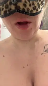 Snapshot of Lyannabuena69 chatting on February 2025 07:38:01 AM Lyannabuena69 online show from February 2025 07:38:01 AM