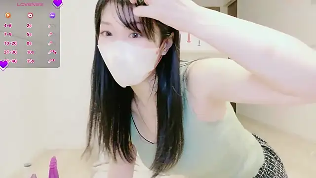 Snapshot of IORio2 chatting on October 2025 09:18:01 AM IORio2 online show from October 2025 09:18:01 AM