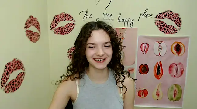  SusieSu  online show from December 2024 07:18:01 PM