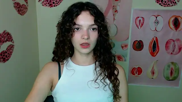 Snapshot of _SusieSu_ chatting on October 2025 12:25:02 PM SusieSu online show from October 2025 12:25:02 PM