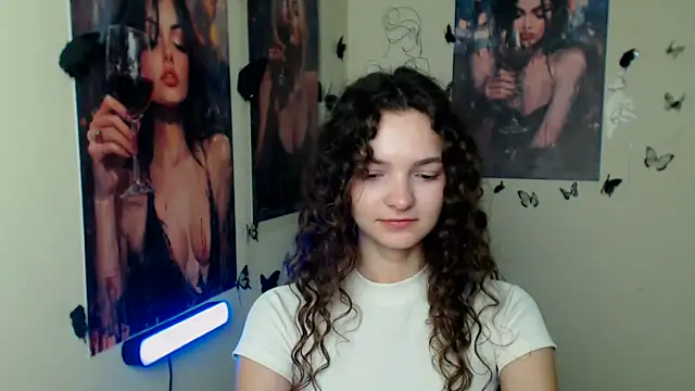 Snapshot of _SusieSu_ chatting on October 2025 07:32:01 AM SusieSu online show from October 2025 07:32:01 AM