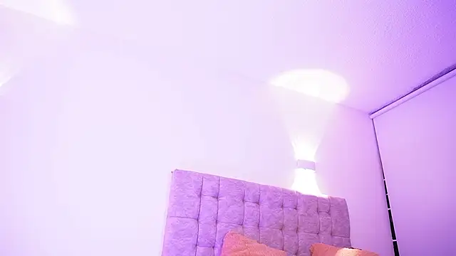 Snapshot of Tiffany_sander chatting on October 2025 04:02:01 AM Tiffany sander online show from October 2025 04:02:01 AM