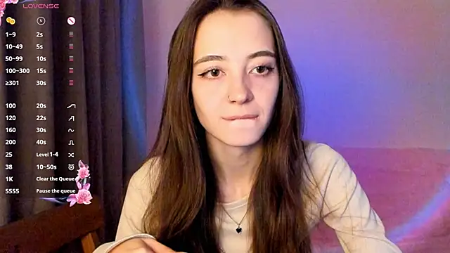 Snapshot of EvaBradley chatting on October 2025 06:41:02 PM EvaBradley online show from October 2025 06:41:02 PM