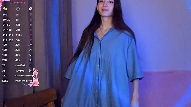 Snapshot of EvaBradley chatting on November 2025 06:41:04 PM EvaBradley online show from November 2025 06:41:04 PM