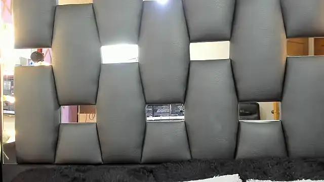 Snapshot of STEFANYVOLKOV chatting on January 2025 06:17:01 AM STEFANYVOLKOV online show from January 2025 06:17:01 AM