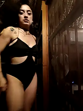 Lila Desiree online show from December 2024 11:29:02 PM