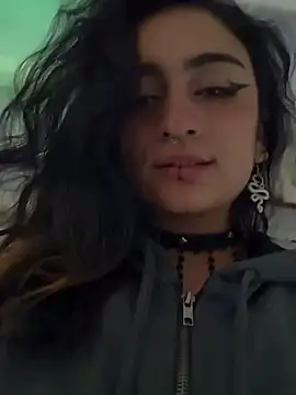 Lila Desiree online show from December 2024 03:20:01 AM