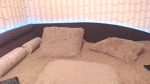 BustyKatty online show from February 2025 01:03:02 PM