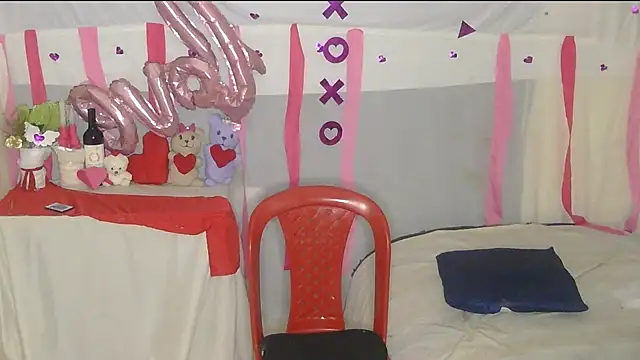 Snapshot of Lobaveterana_sex chatting on February 2025 11:51:02 PM Lobaveterana sex online show from February 2025 11:51:02 PM