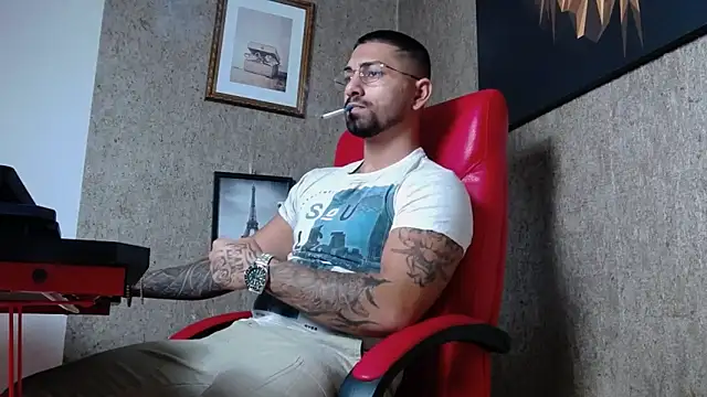 NigelBoydXXX online show from December 2024 07:03:01 PM