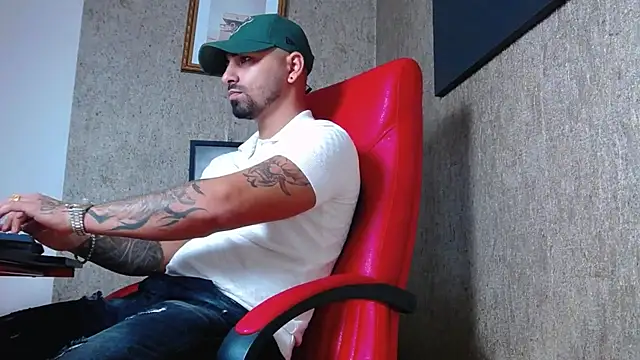 NigelBoydXXX online show from January 2025 08:13:02 PM