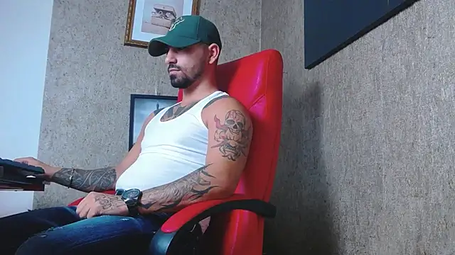 NigelBoydXXX online show from January 2025 10:35:02 PM