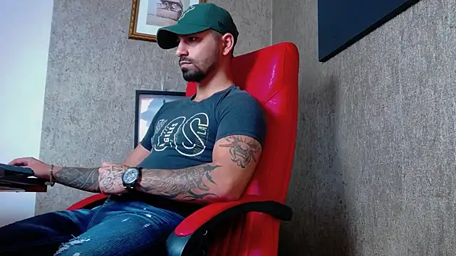 NigelBoydXXX online show from January 2025 07:29:01 AM