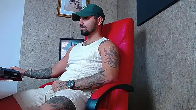 NigelBoydXXX online show from February 2025 07:44:01 AM