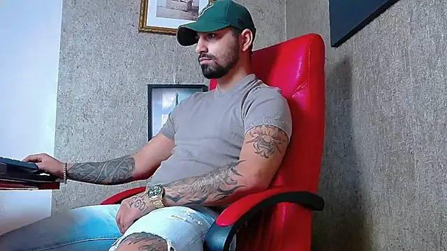 NigelBoydXXX online show from February 2025 08:33:01 AM