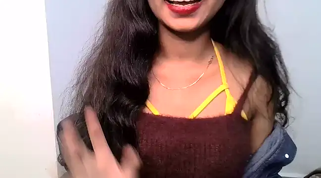 Snapshot of RIYAA_2 chatting on December 2024 12:32:02 AM RIYAA 2 online show from December 2024 12:32:02 AM