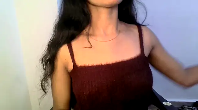 Snapshot of RIYAA_2 chatting on January 2025 05:26:01 PM RIYAA 2 online show from January 2025 05:26:01 PM