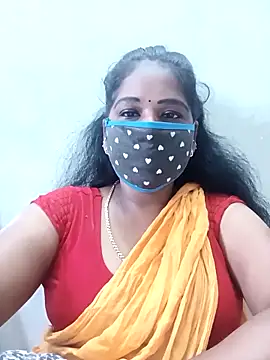 Snapshot of MaaliiiPonuTamil chatting on October 2025 01:13:01 AM MaaliiiPonuTamil online show from October 2025 01:13:01 AM