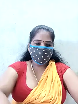 Snapshot of MaaliiiPonuTamil chatting on October 2025 01:05:02 AM MaaliiiPonuTamil online show from October 2025 01:05:02 AM