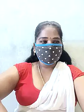 Snapshot of MaaliiiPonuTamil chatting on October 2025 02:06:02 AM MaaliiiPonuTamil online show from October 2025 02:06:02 AM