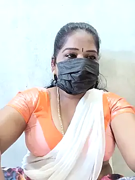 Snapshot of MaaliiiPonuTamil chatting on November 2025 01:51:02 AM MaaliiiPonuTamil online show from November 2025 01:51:02 AM