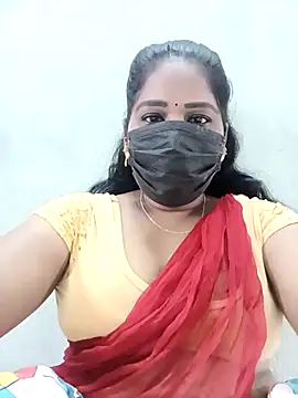 Snapshot of MaaliiiPonuTamil chatting on November 2025 01:28:01 AM MaaliiiPonuTamil online show from November 2025 01:28:01 AM