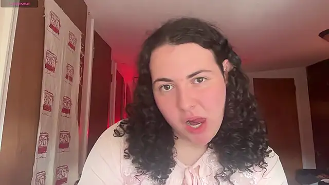 Snapshot of RaspberryTommyFTM chatting on October 2025 05:03:02 PM RaspberryTommyFTM online show from October 2025 05:03:02 PM