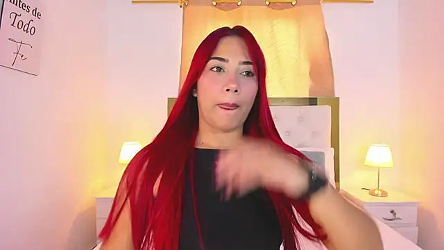 Snapshot of SofiaBosch chatting on October 2025 05:59:01 PM SofiaBosch online show from October 2025 05:59:01 PM