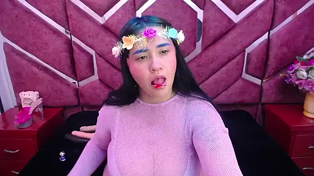 Victoria Rossy online show from December 2024 07:17:02 PM