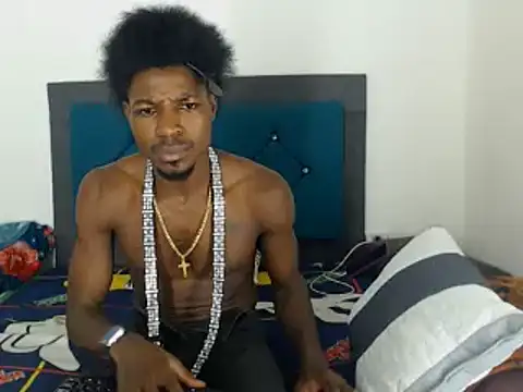 Snapshot of jaycolinss chatting on February 2025 08:57:01 PM jaycolinss online show from February 2025 08:57:01 PM