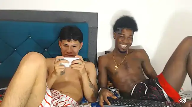 Snapshot of jaycolinss chatting on March 2025 03:53:01 PM jaycolinss online show from March 2025 03:53:01 PM