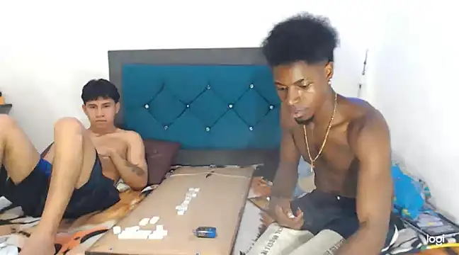 Snapshot of jaycolinss chatting on March 2025 06:50:02 AM jaycolinss online show from March 2025 06:50:02 AM