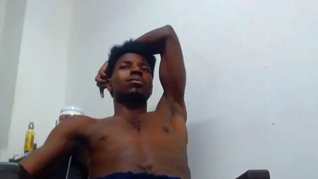 Snapshot of jaycolinss chatting on October 2025 05:17:02 AM jaycolinss online show from October 2025 05:17:02 AM