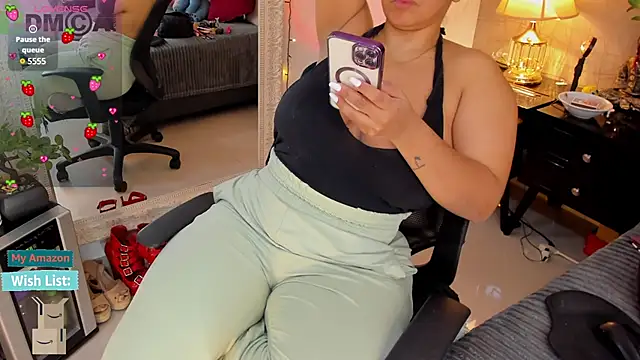 Mariana c1 online show from January 2025 03:48:01 PM