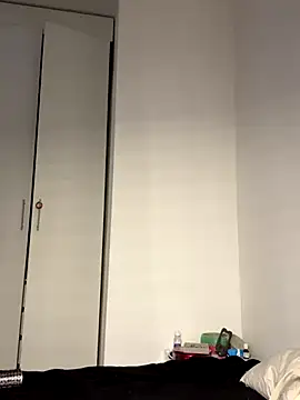 Snapshot of AgnesCampp chatting on October 2025 05:09:01 PM AgnesCampp online show from October 2025 05:09:01 PM