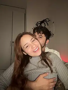 Snapshot of AgnesCampp chatting on October 2025 08:40:01 PM AgnesCampp online show from October 2025 08:40:01 PM