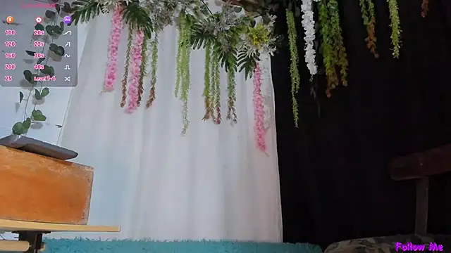 Snapshot of vane63 chatting on October 2025 10:19:01 PM vane63 online show from October 2025 10:19:01 PM