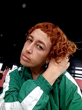 Snapshot of Mardul-ce chatting on October 2025 02:14:02 PM Mardul-ce online show from October 2025 02:14:02 PM